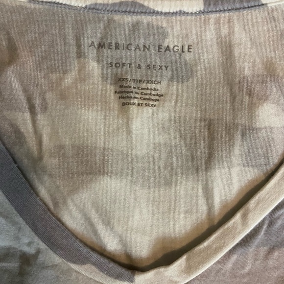 AE soft and sexy top - Picture 3 of 4